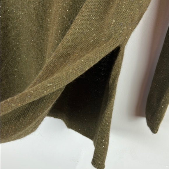 Aritzia Talula Olive Angora Wool Cashmere Blend Knit Pullover Size Small - Picture 6 of 9